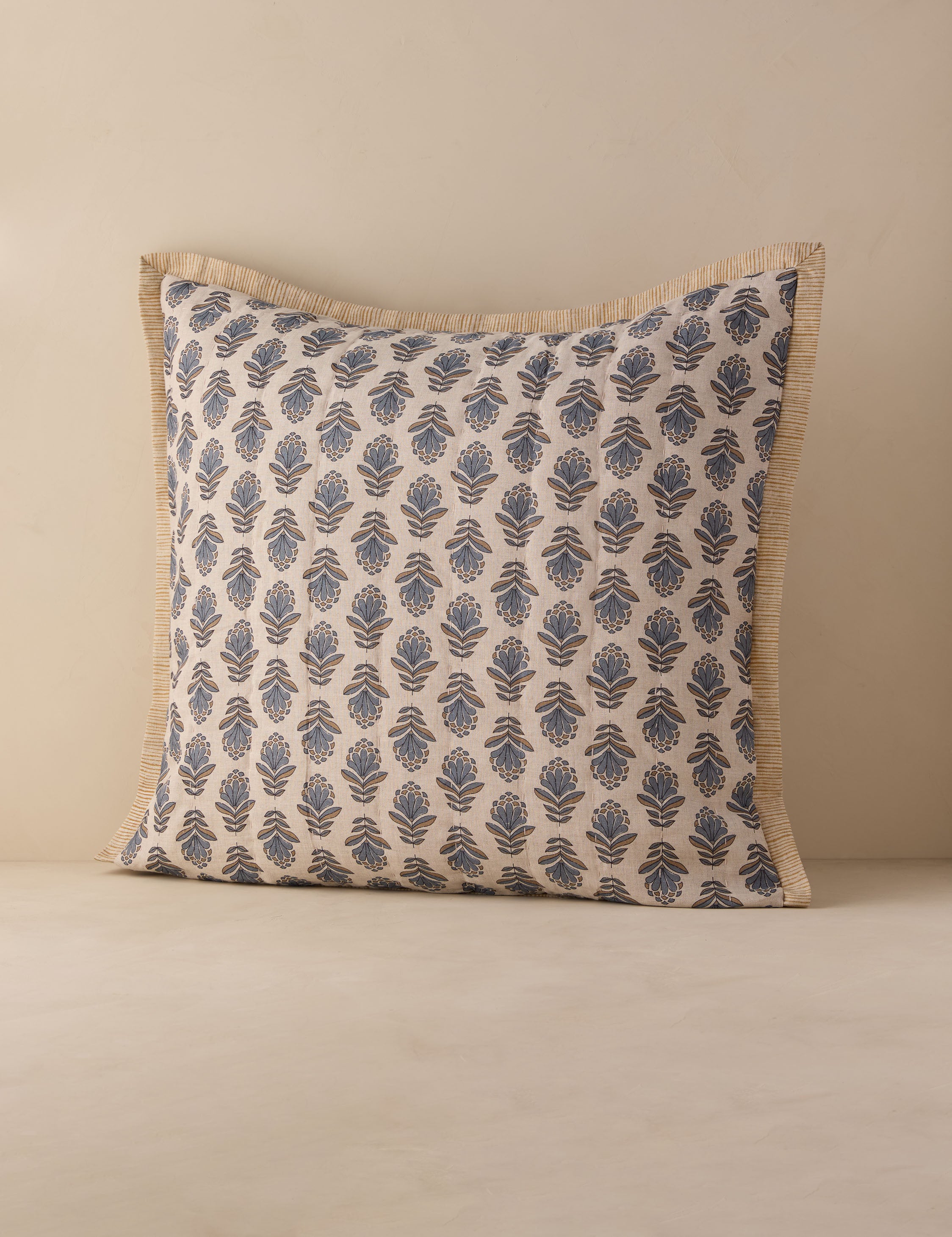 #color::steel-blue #size::euro