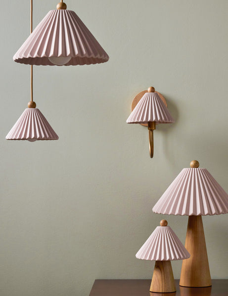 #color::blush #size::small #size::mini