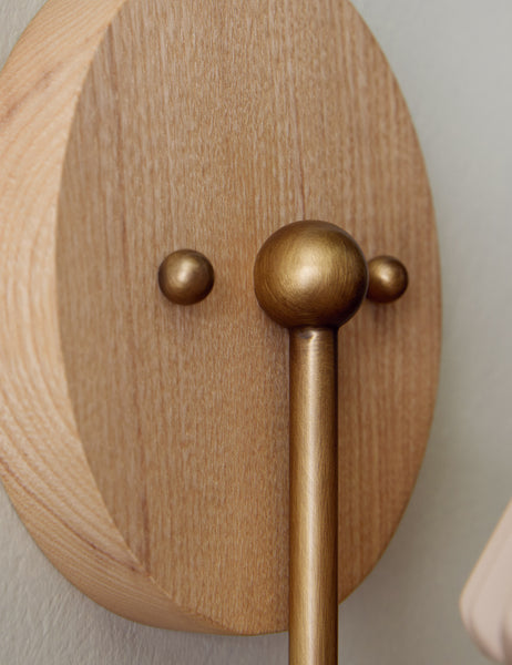 #color::blush #finish::honey-oak