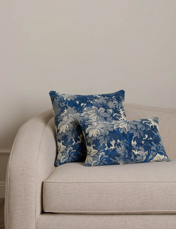 #color::blue-shadow #style::square  #size::lumbar