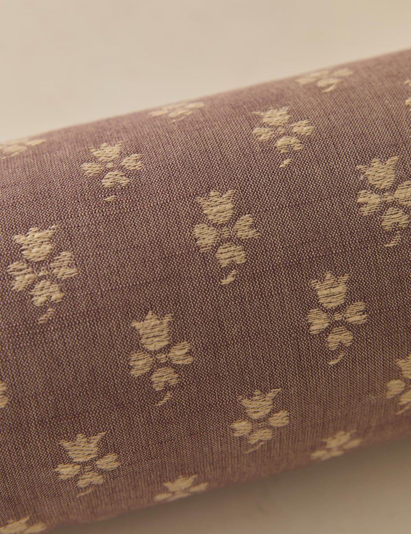 #color::plum-and-sand #style::bolster #fill type::with-feather-down-insert 