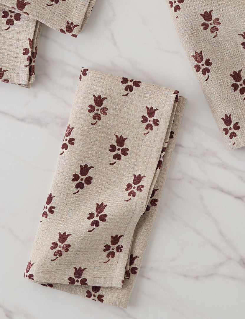 #color::cranberry #style::napkin--set-of-4