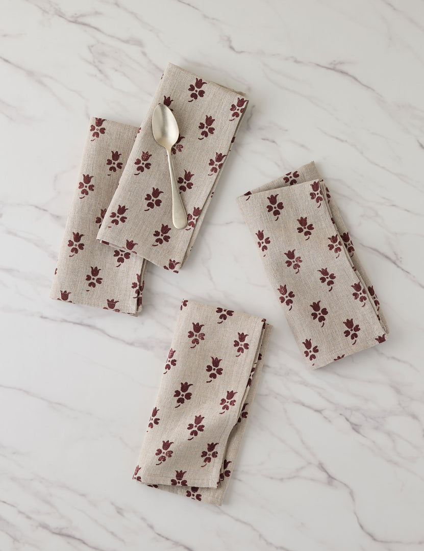 #color::cranberry #style::napkin--set-of-4