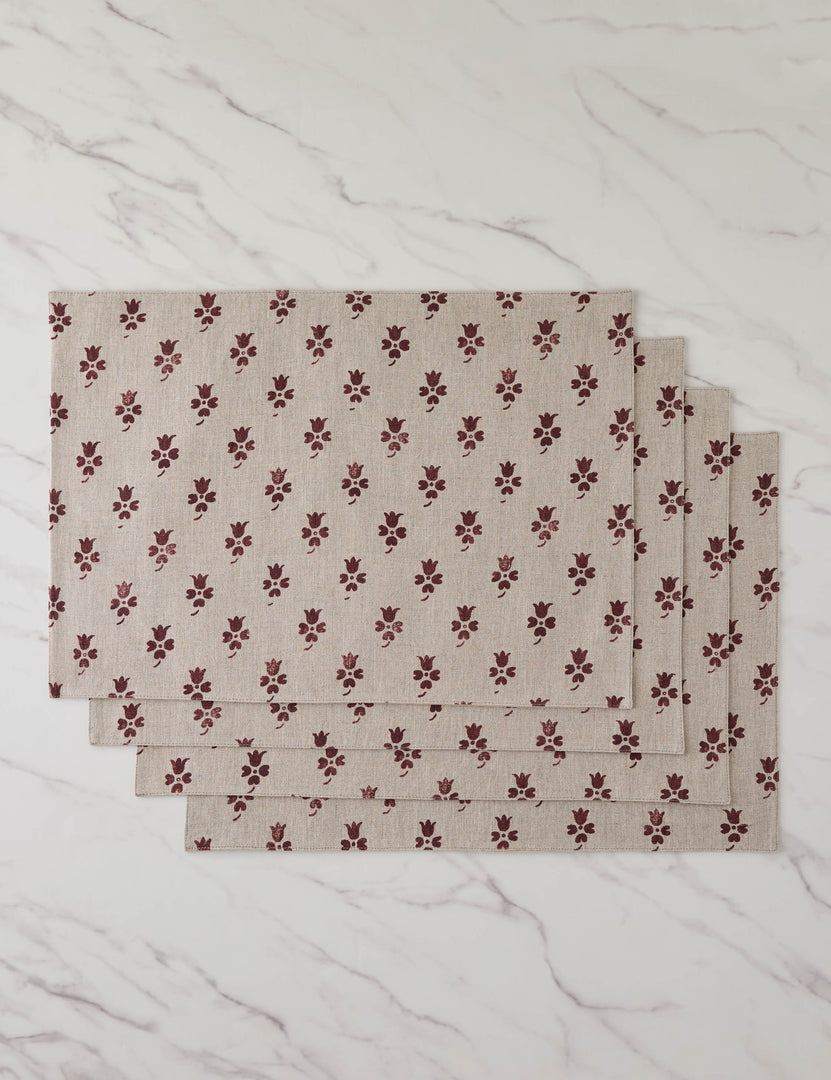 #color::cranberry #style::placemat--set-of-4