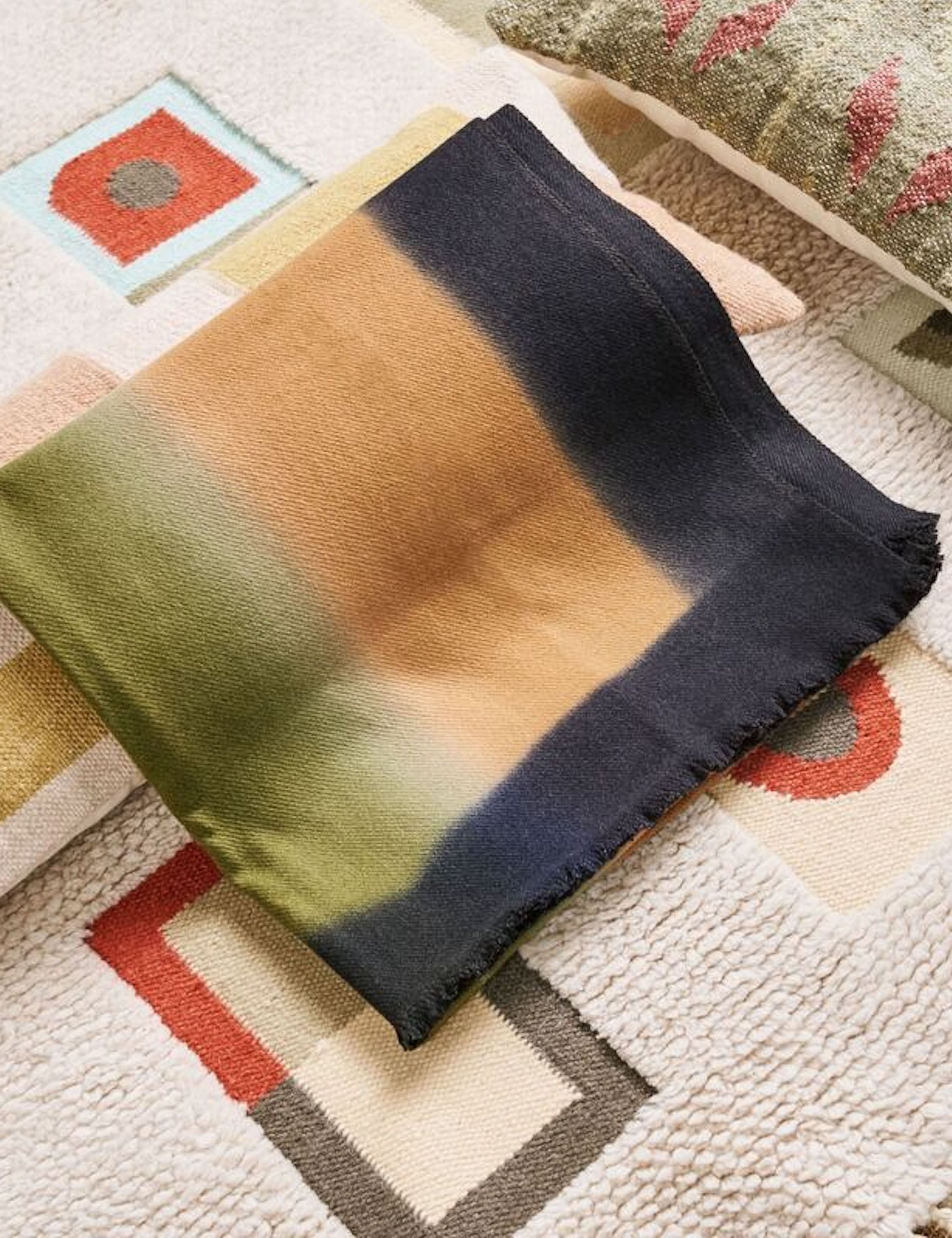 Olyv Wool Throw - Thumbnail 3