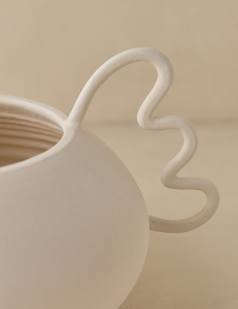 #color::ivory #style::small