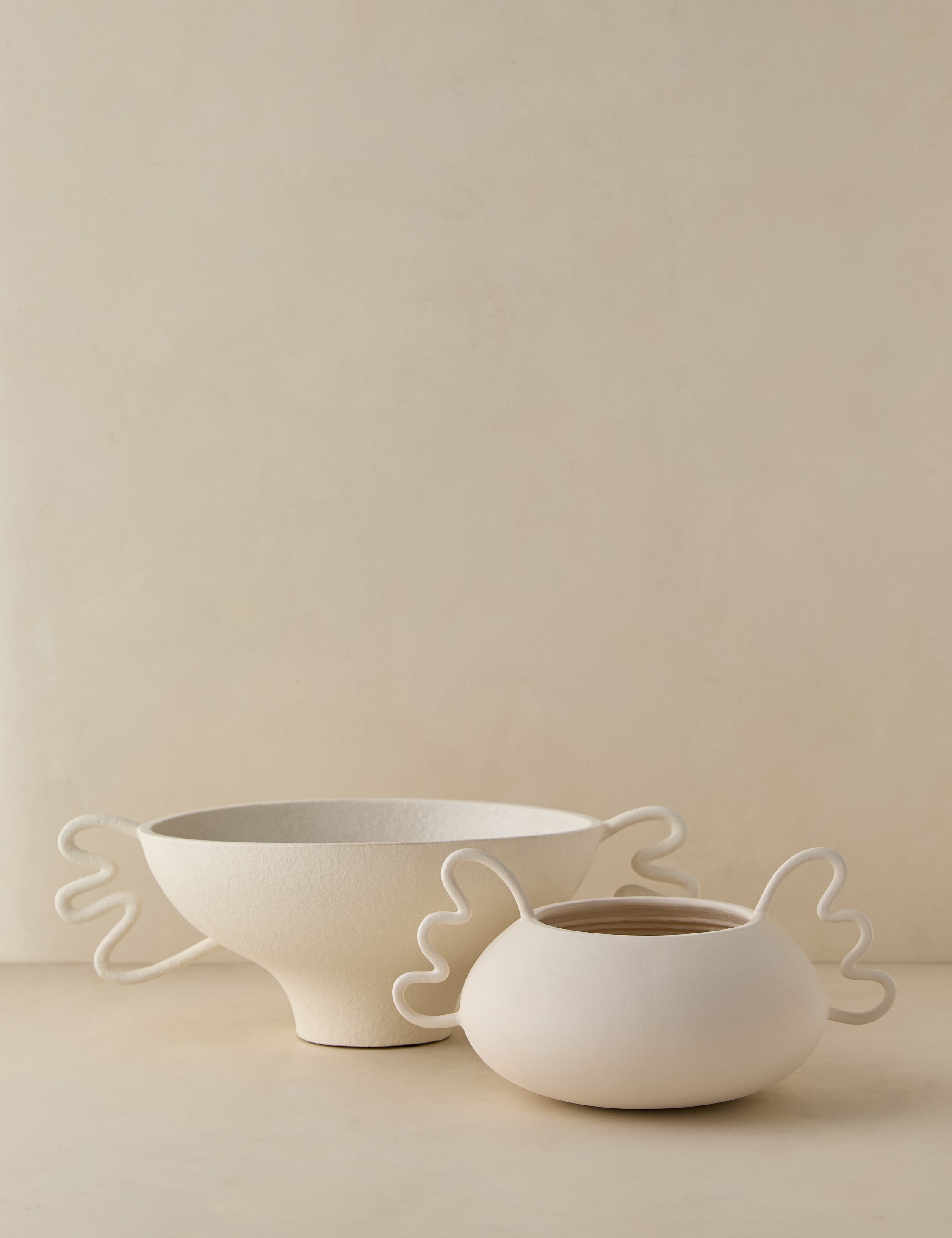 #color::ivory #style::small #style::large