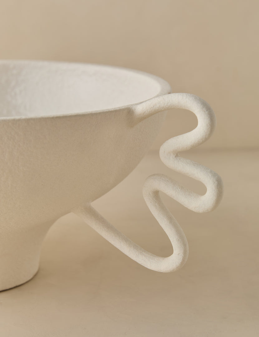 #color::ivory #style::large