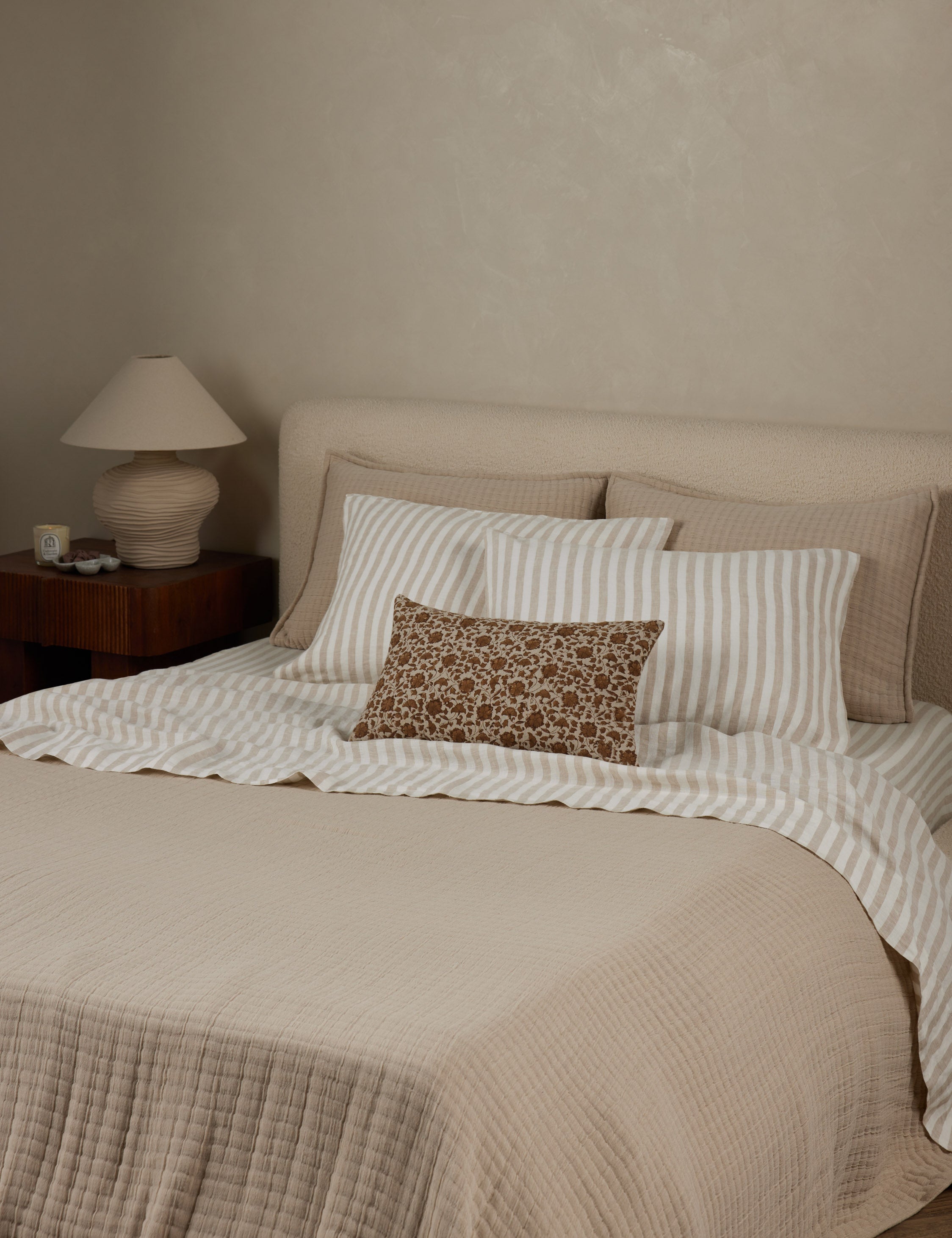 Thayer Striped European Flax Linen Pillowcases (Set of 2) - Thumbnail 3