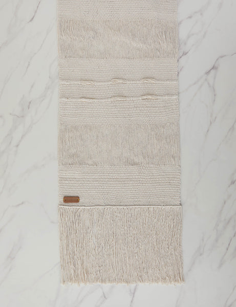 Threads Table Runner by Tallo de Olivo