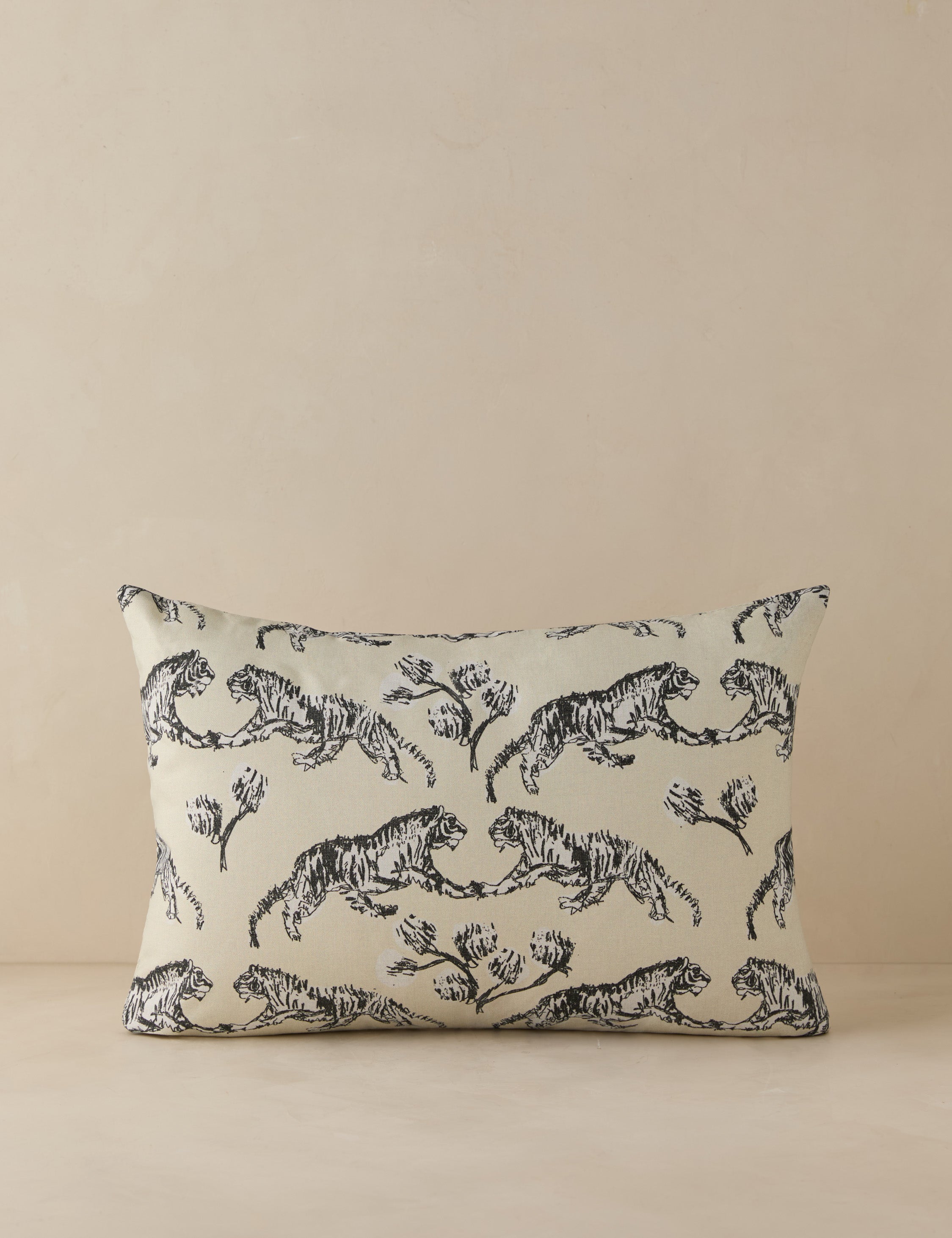 #color::ivory #size::15--x-22- 