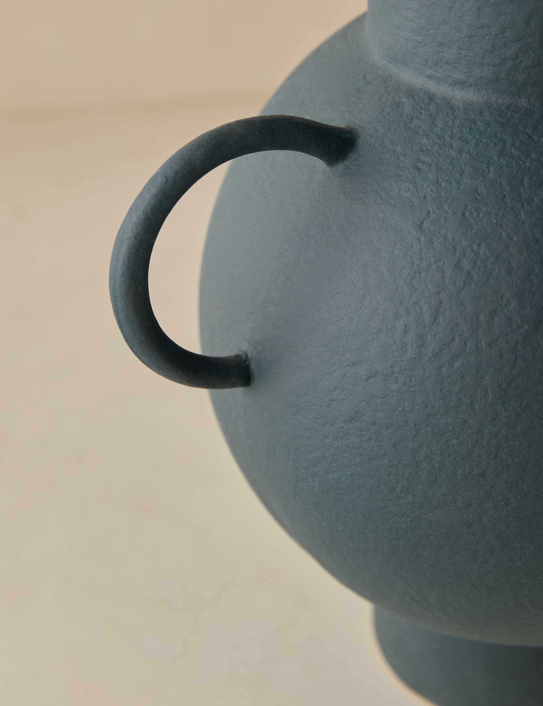 Lulu and Georgia Tosca Vase - Thumbnail 2