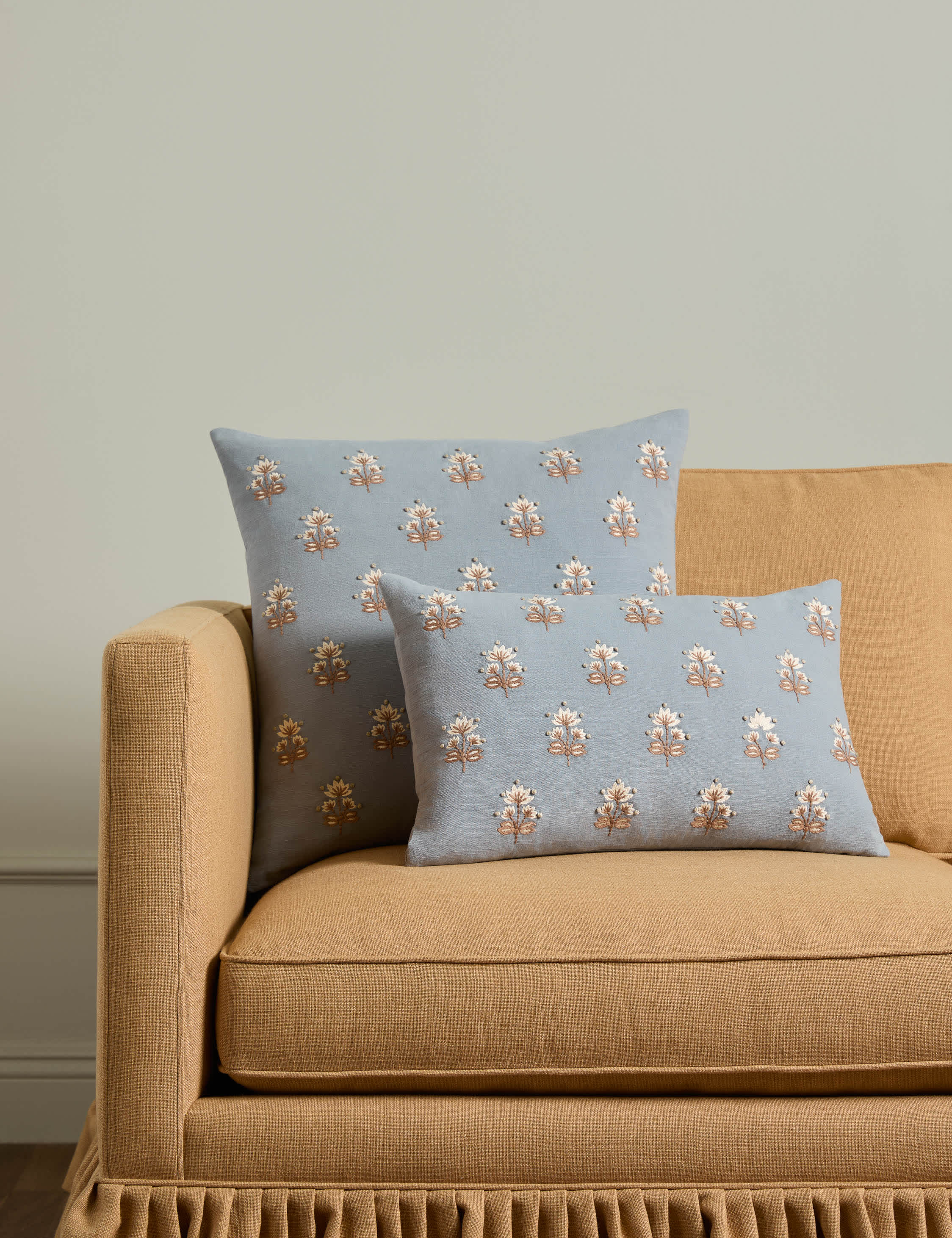 #color::blue-and-ivory #style::lumbar #style::square #fill-type::pillow-cover-only #fill-type::with-feather-down-insert