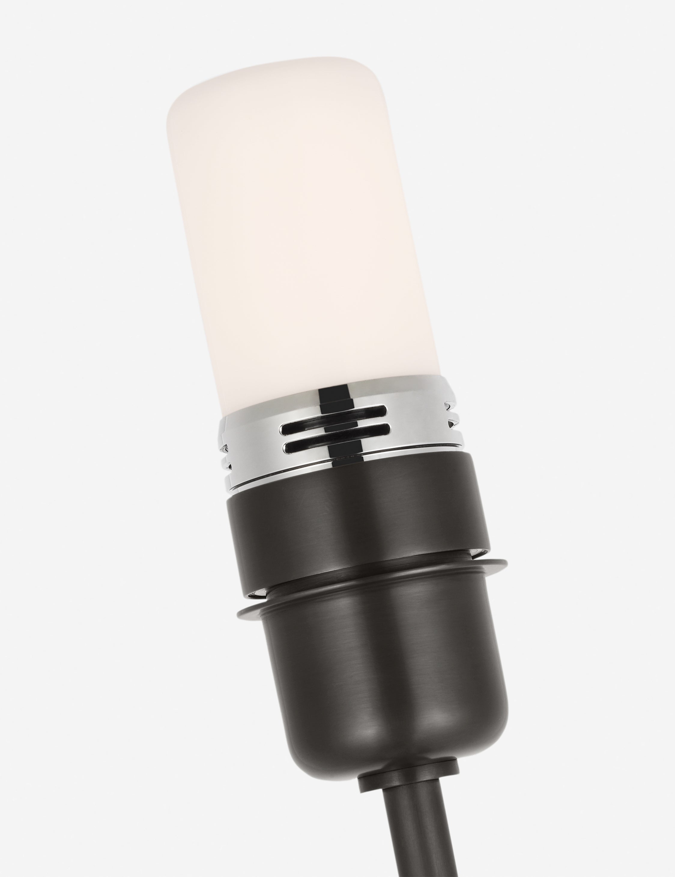 Nielsen Cordless Floor Lamp - Thumbnail 2