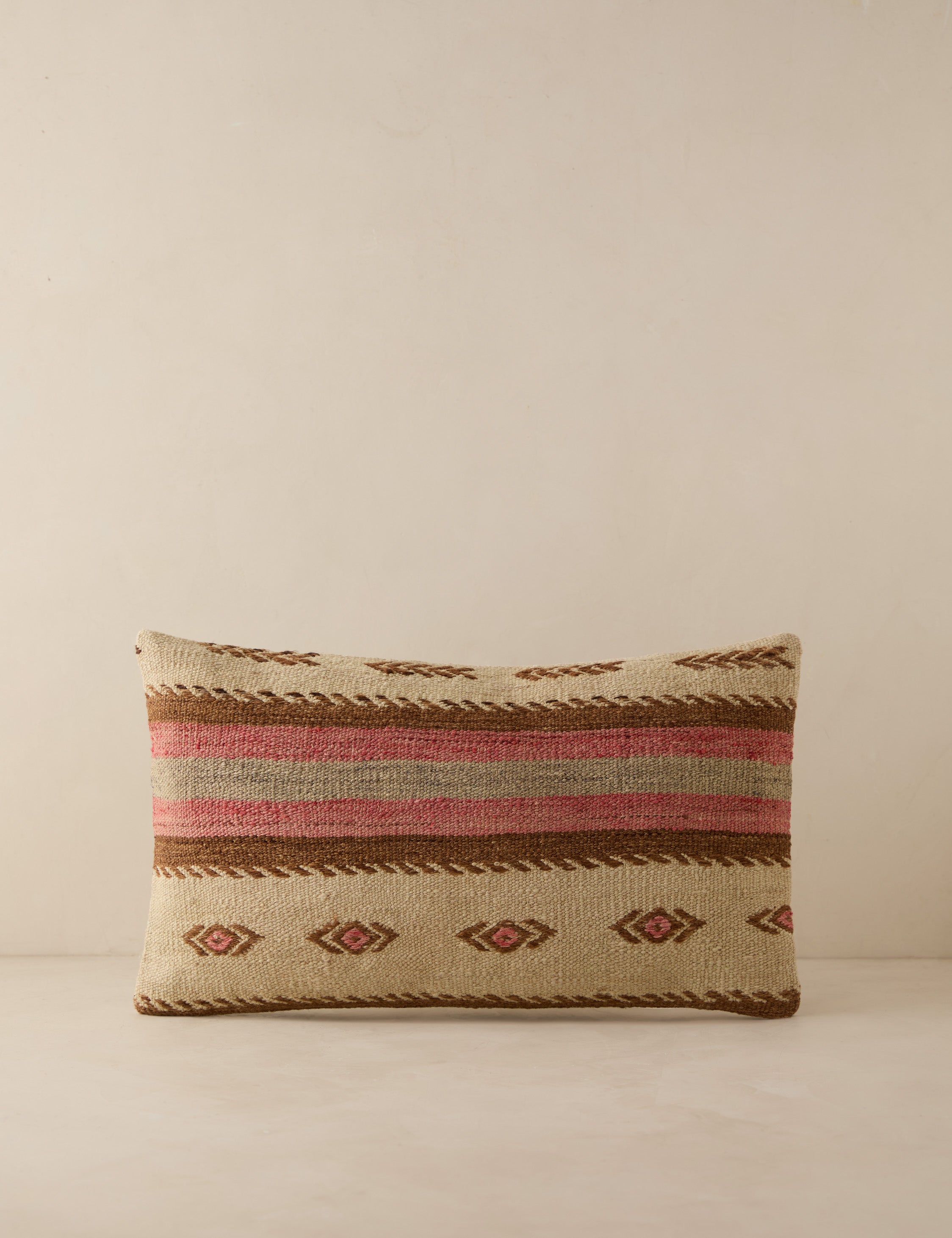 Lulu and Georgia Lumbar Pillow - Thumbnail 2