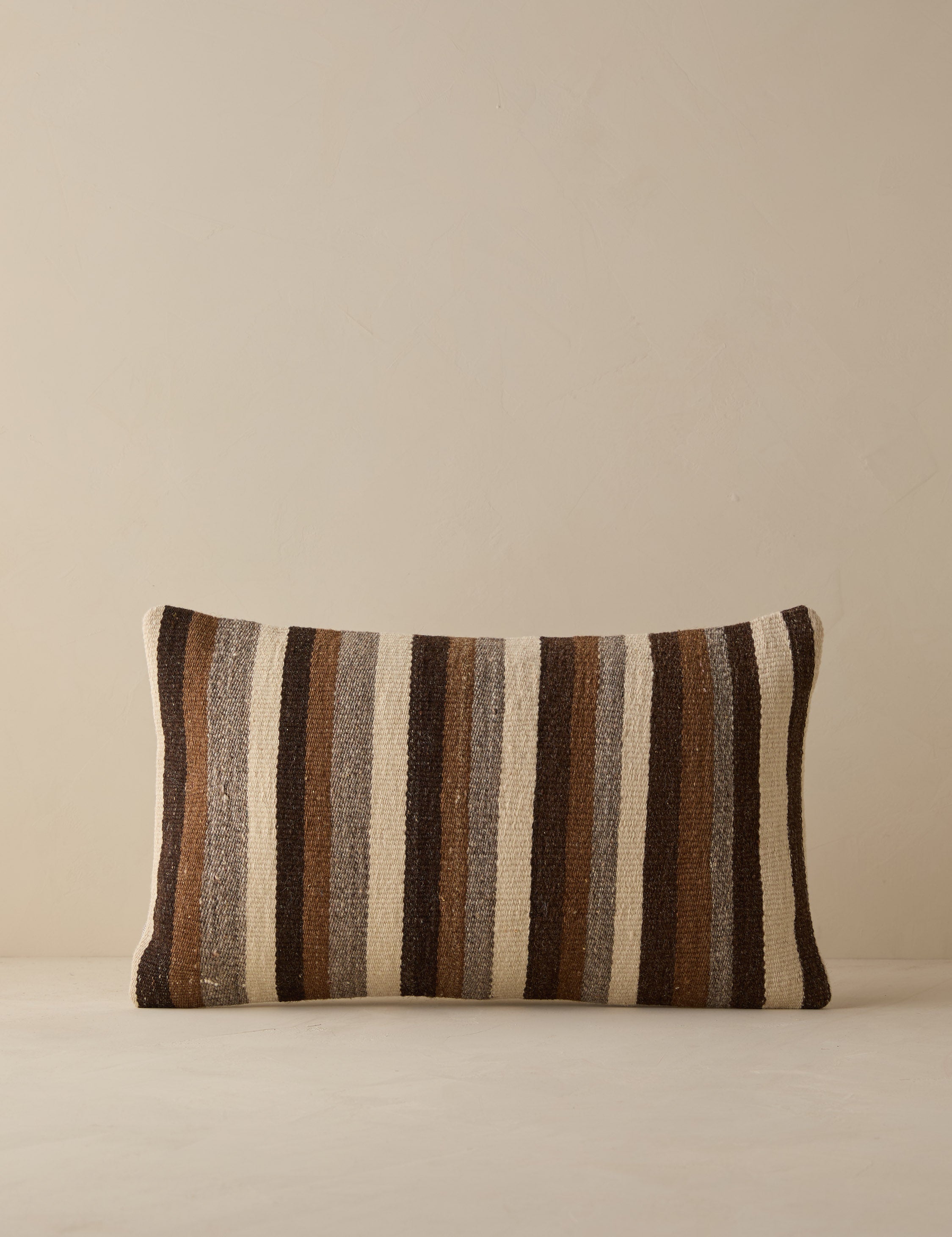 Lulu and Georgia Lumbar Pillow - Thumbnail 3
