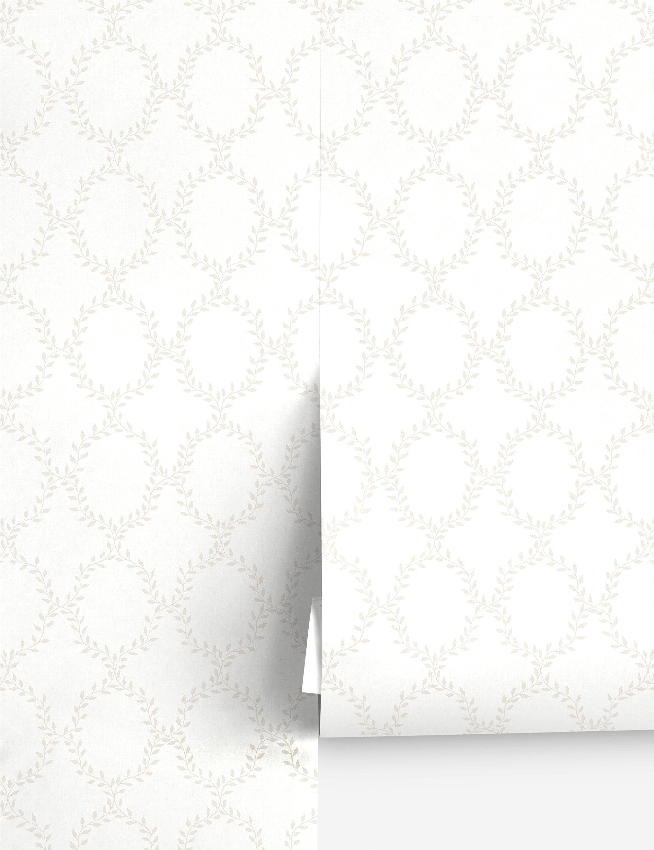 #color::eggshell