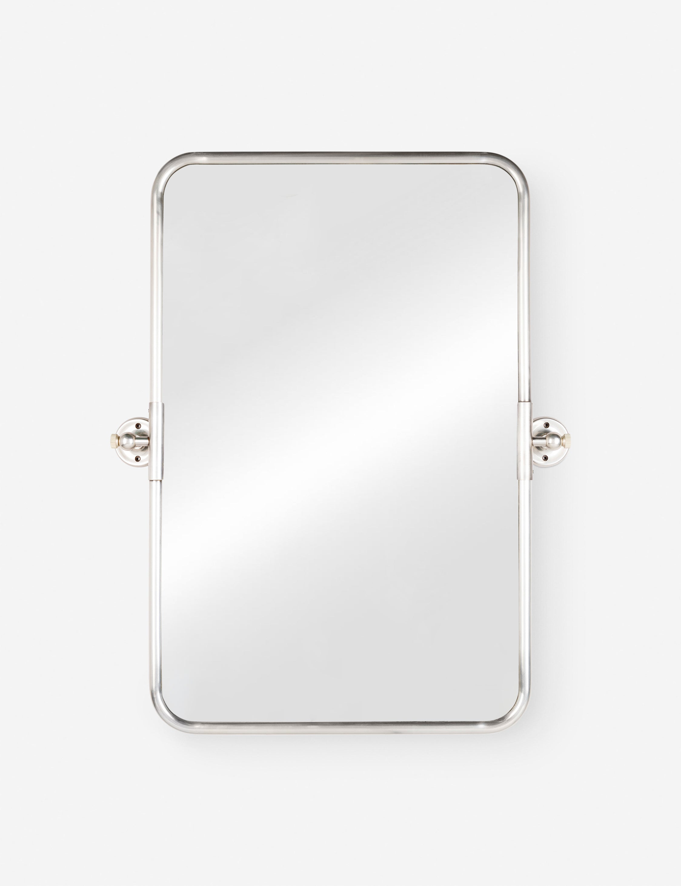 #color::silver #size::small