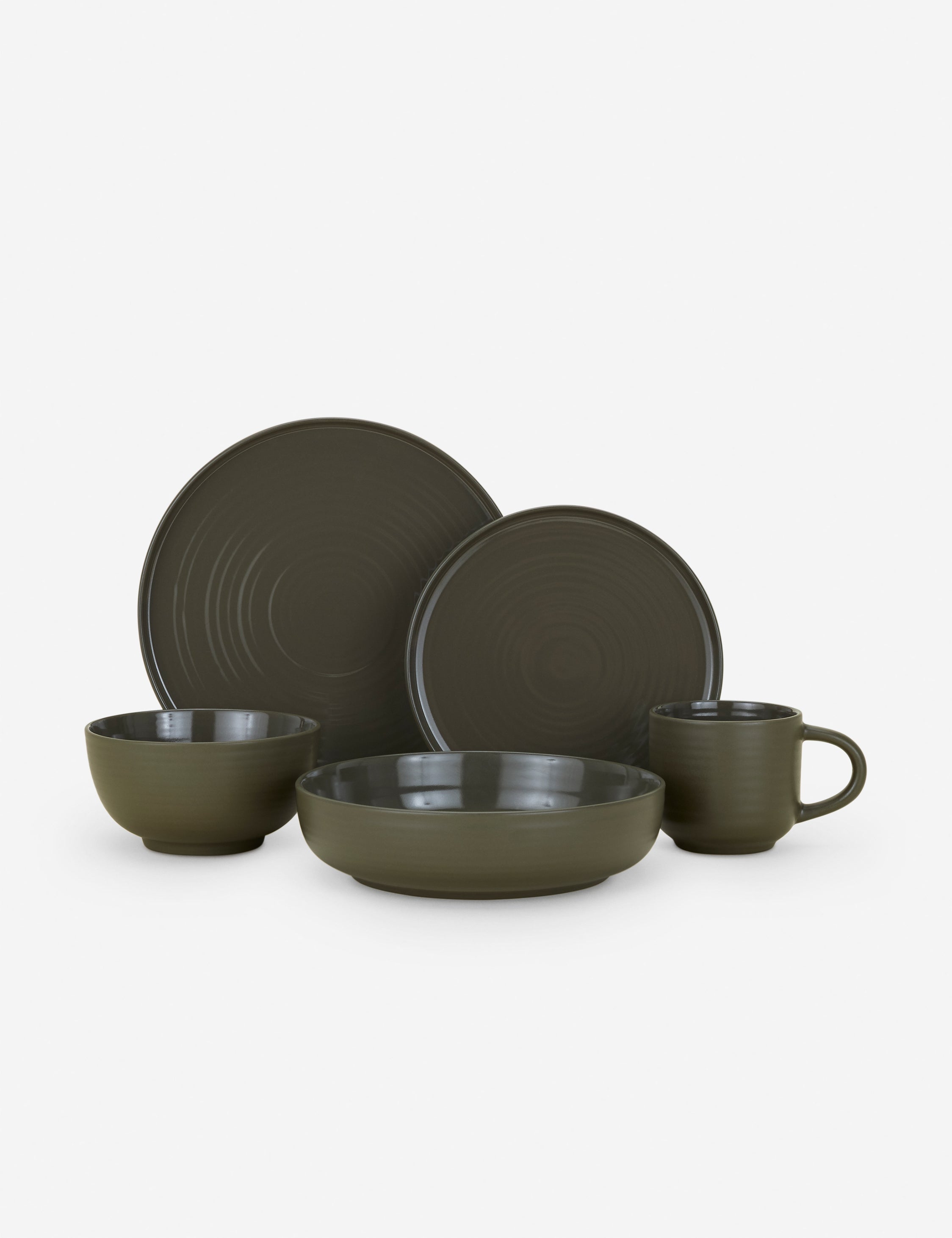 #color::olive #style::16-piece-set