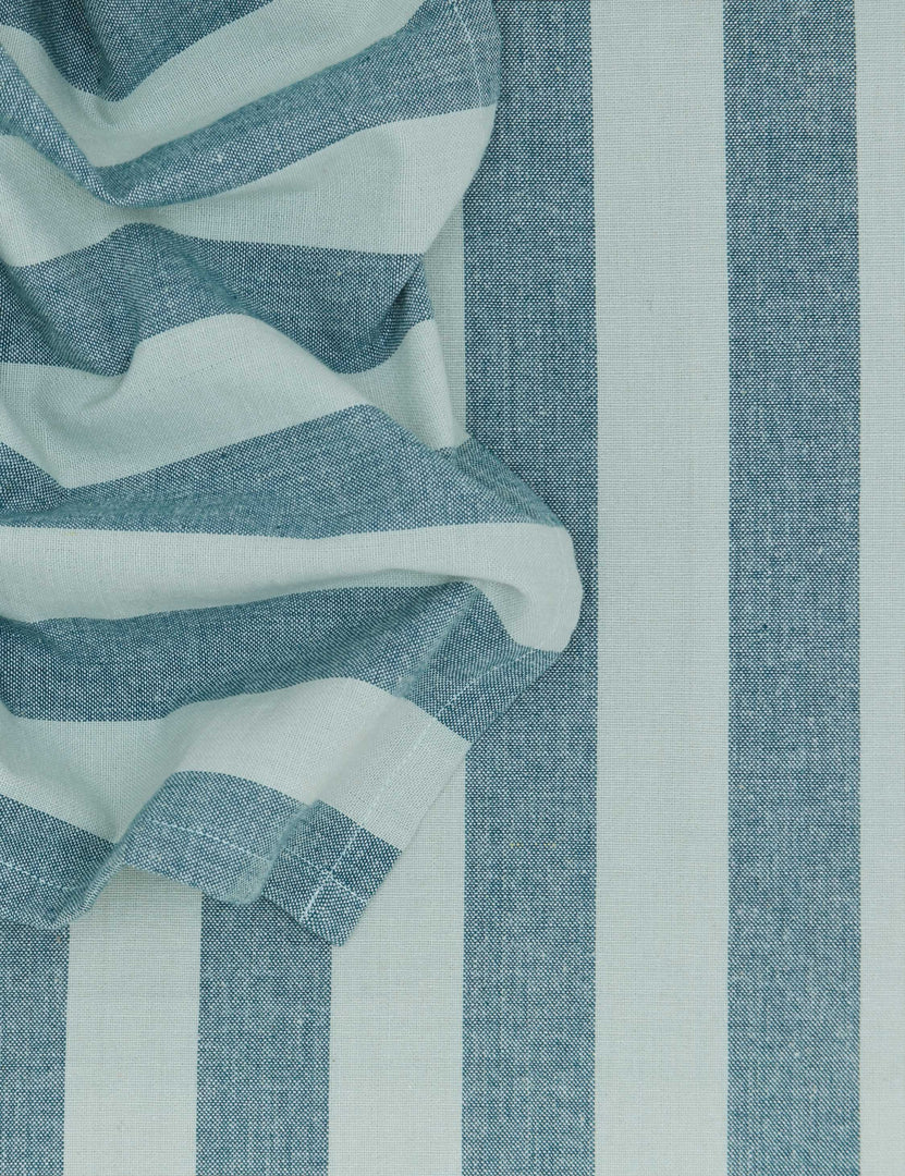 #color::sky-+-peacock #style::napkin--set-of-4