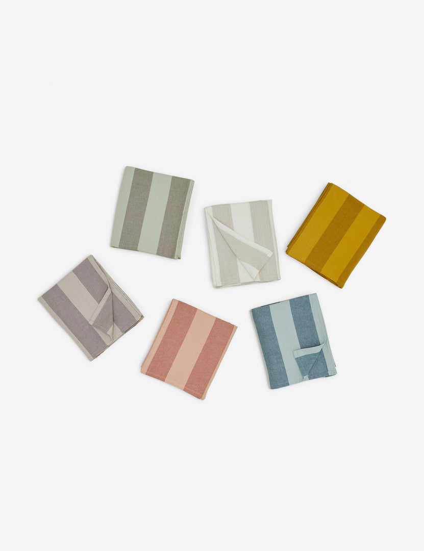 #color::sky-+-peacock #color::flax-+-ivory #color::light-gray-+-dark-gray #color::blush-+-terracotta #color::mustard-+-bronze #color::olive-+-sage #style::tablecloth