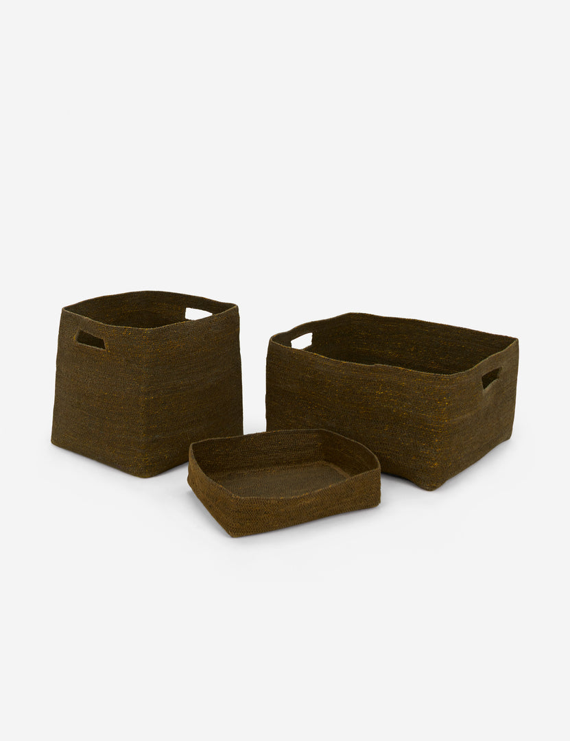 #color::olive #style::letter-tray #style::square #style::low