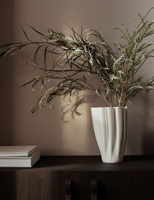 Dedali Vase by Ferm Living