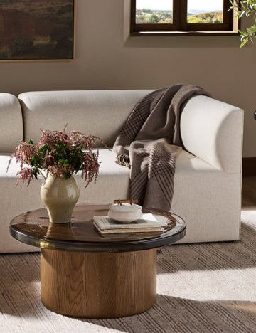 #color::brown-cast-glass