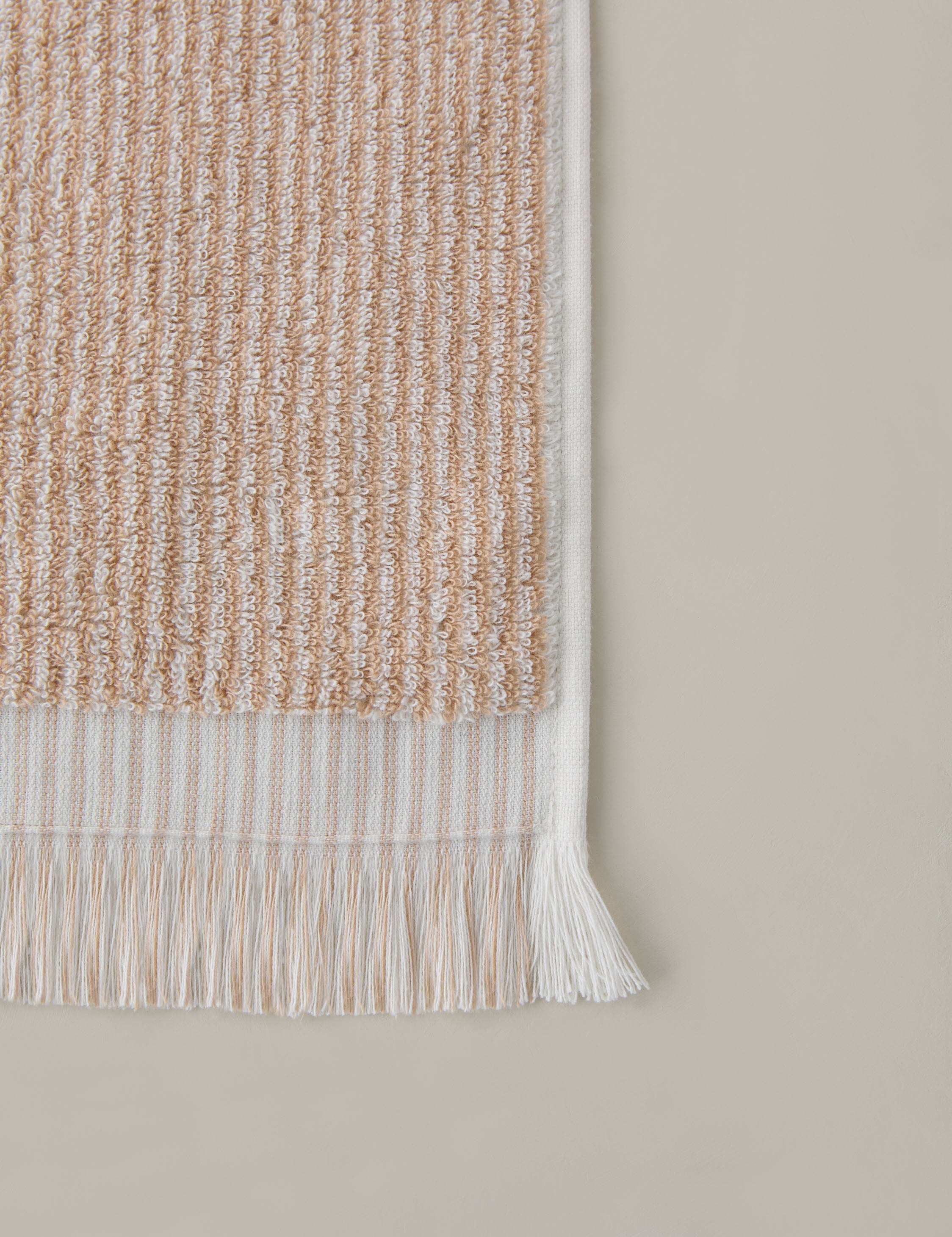 #color::blush #style::bath-sheet #style::bath-towel #style::hand-towel #style::washcloth #style::towel-set