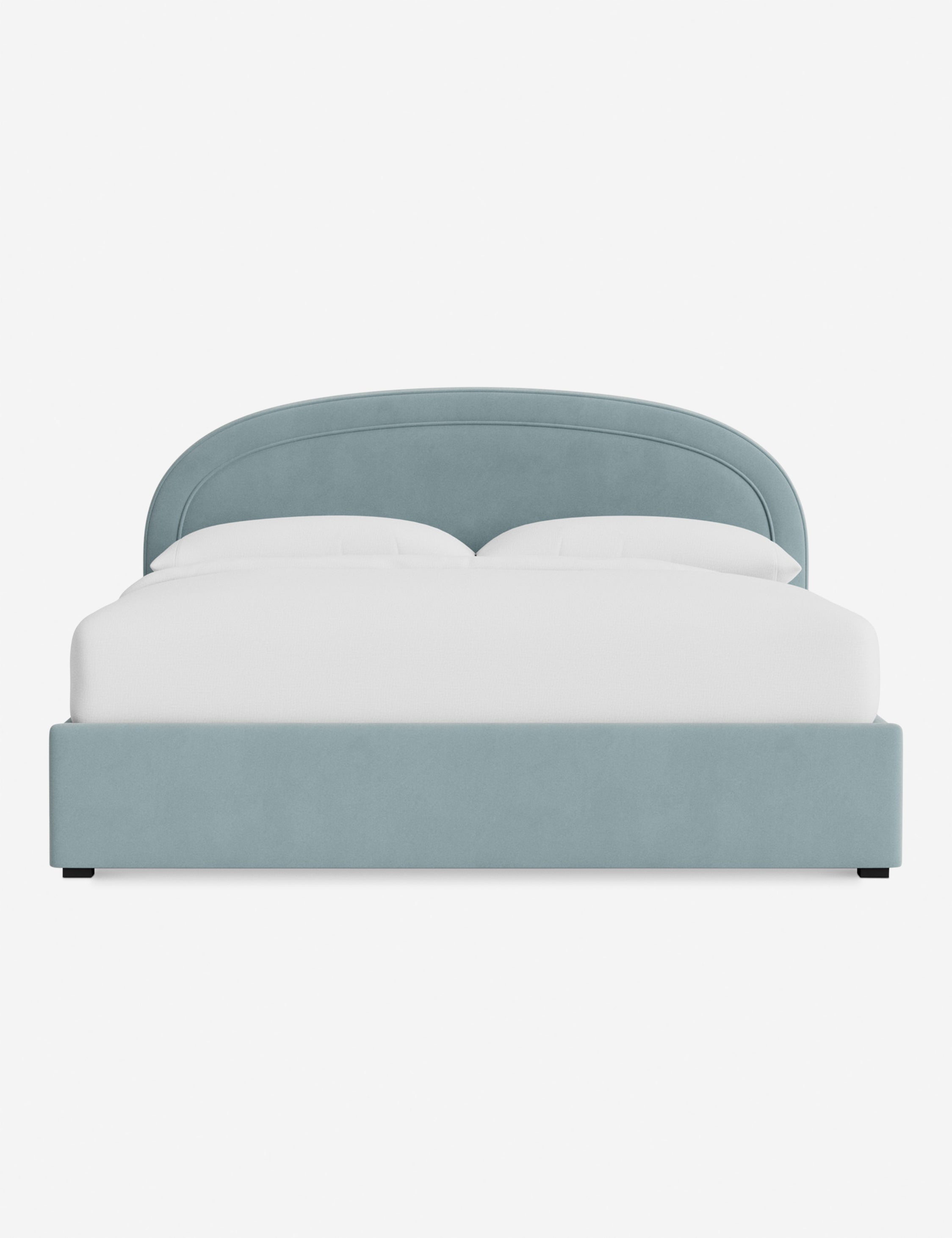 #color::sky-blue-classic-velvet #size::king