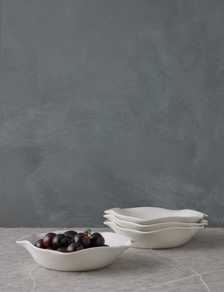 Nadia Satin-Matte Stoneware Dinnerware