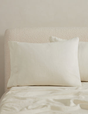 Essie soft, breathable hemp pillowcase in cream