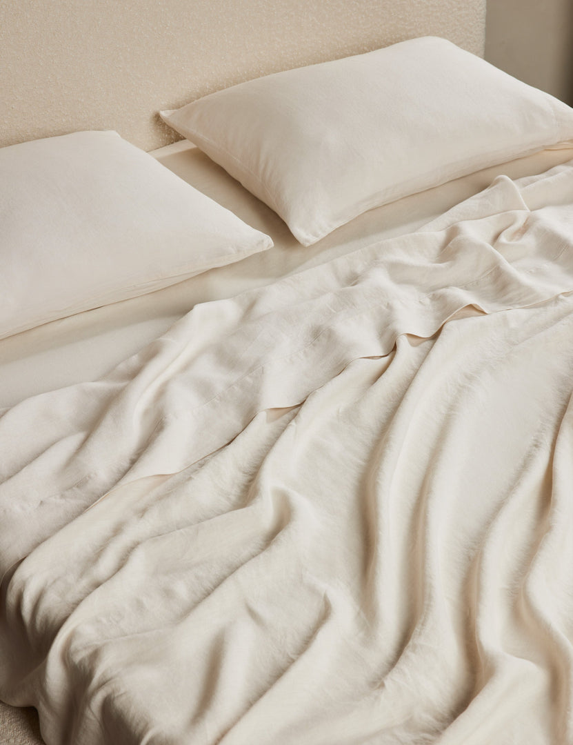 #color::cream #size::queen #size::king | Essie soft, breathable hemp sheet set in cream