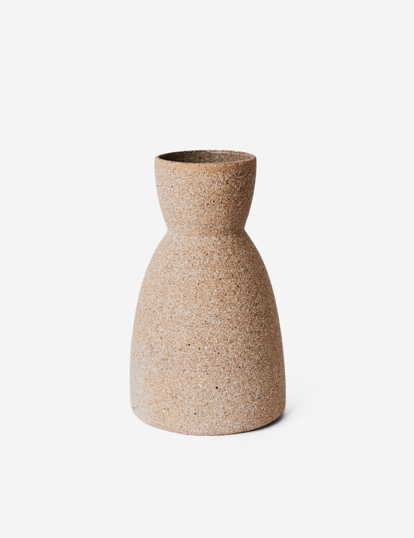 #color::speckled | Reloj textured hourglass Vase by Al Centro Ceramica