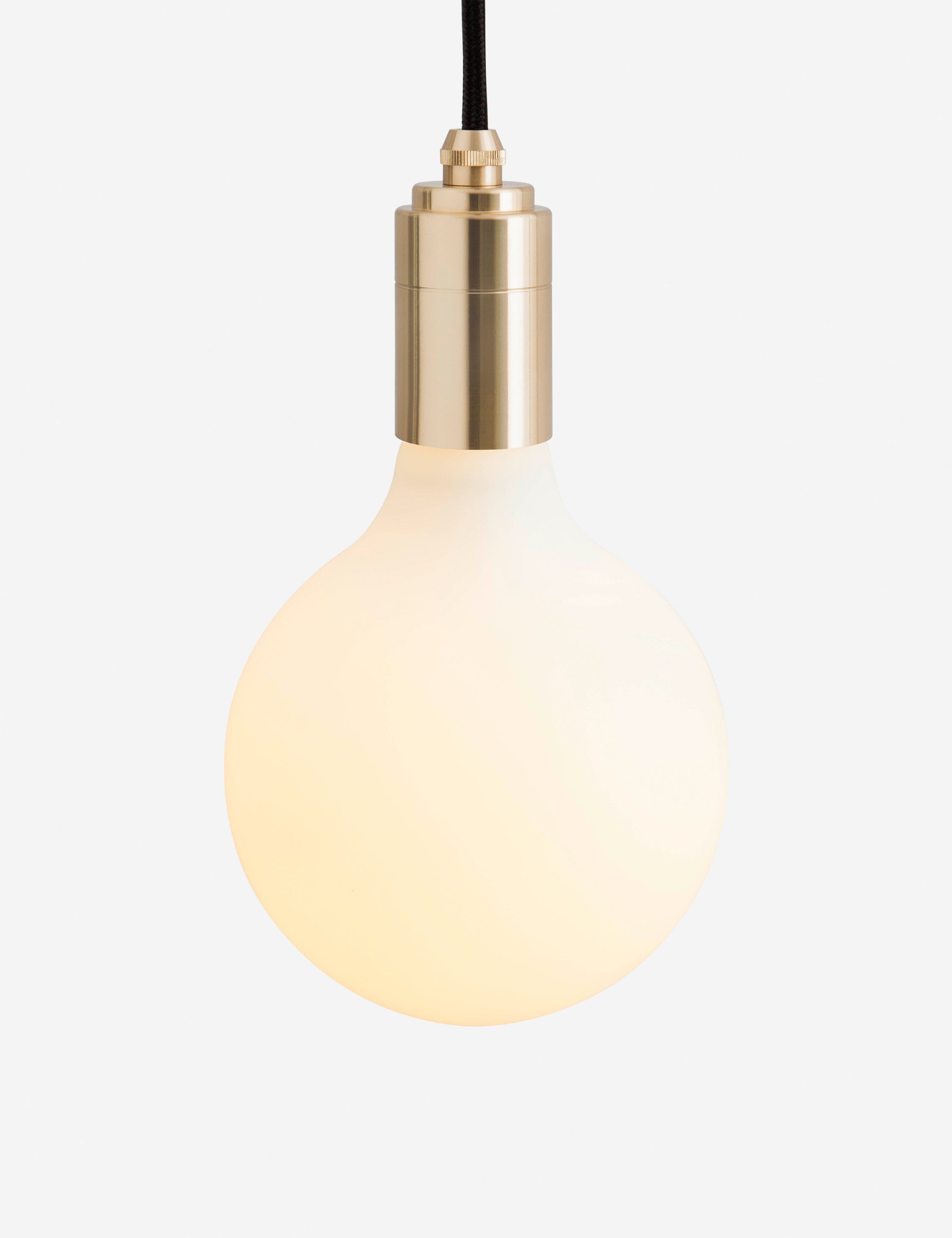 #color::brass #size::5-dia