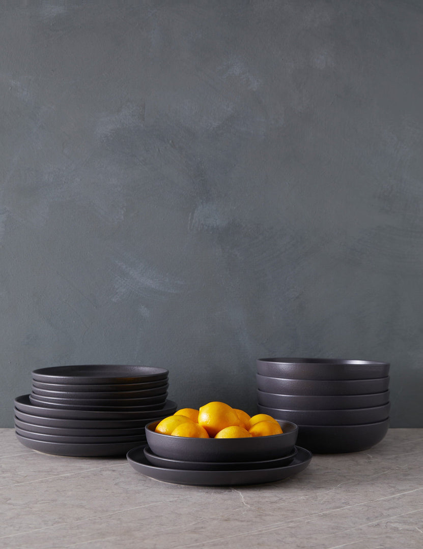 #color::gray #style::18-piece-set-with-pasta-bowl
