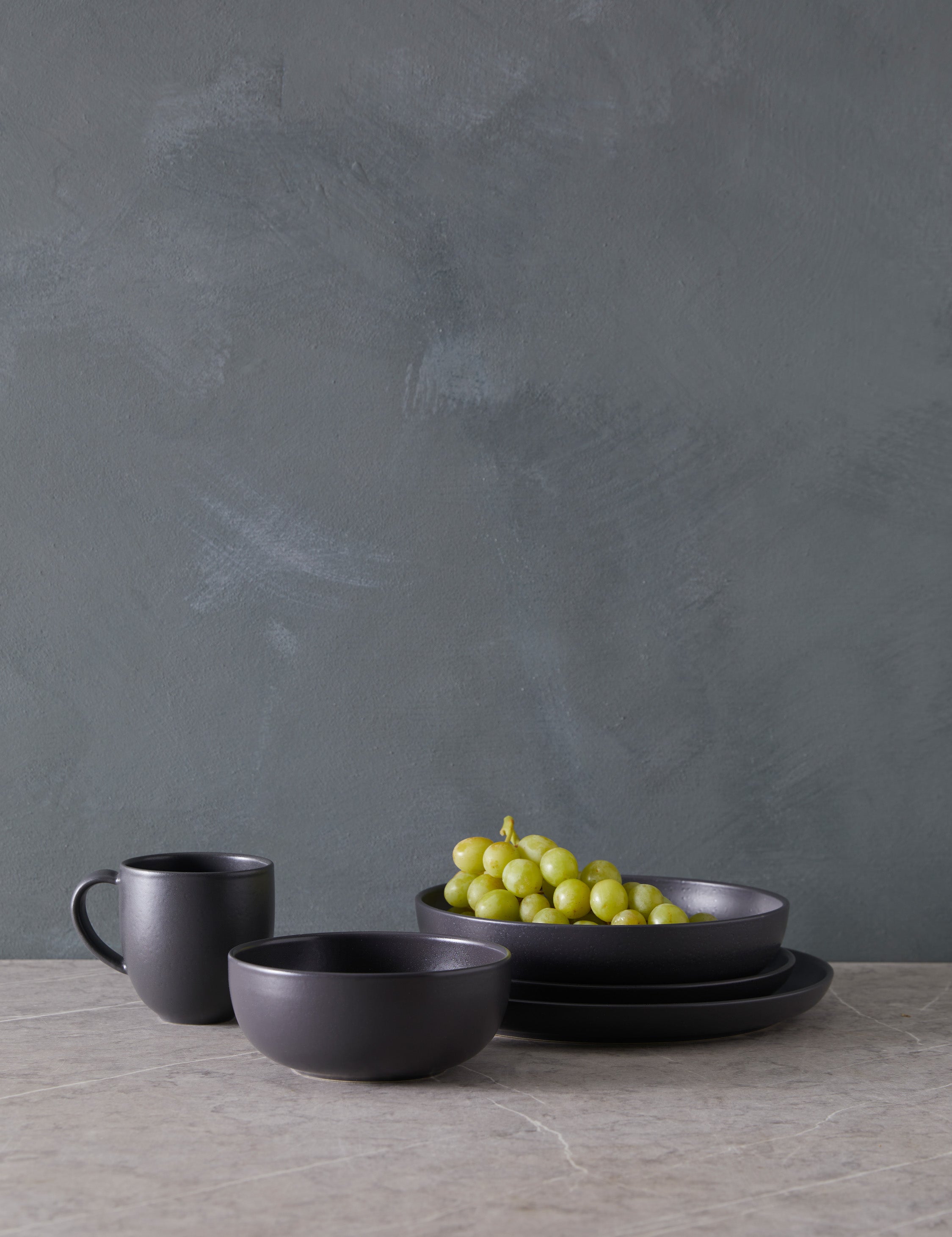 #color::gray #style::5-piece-set