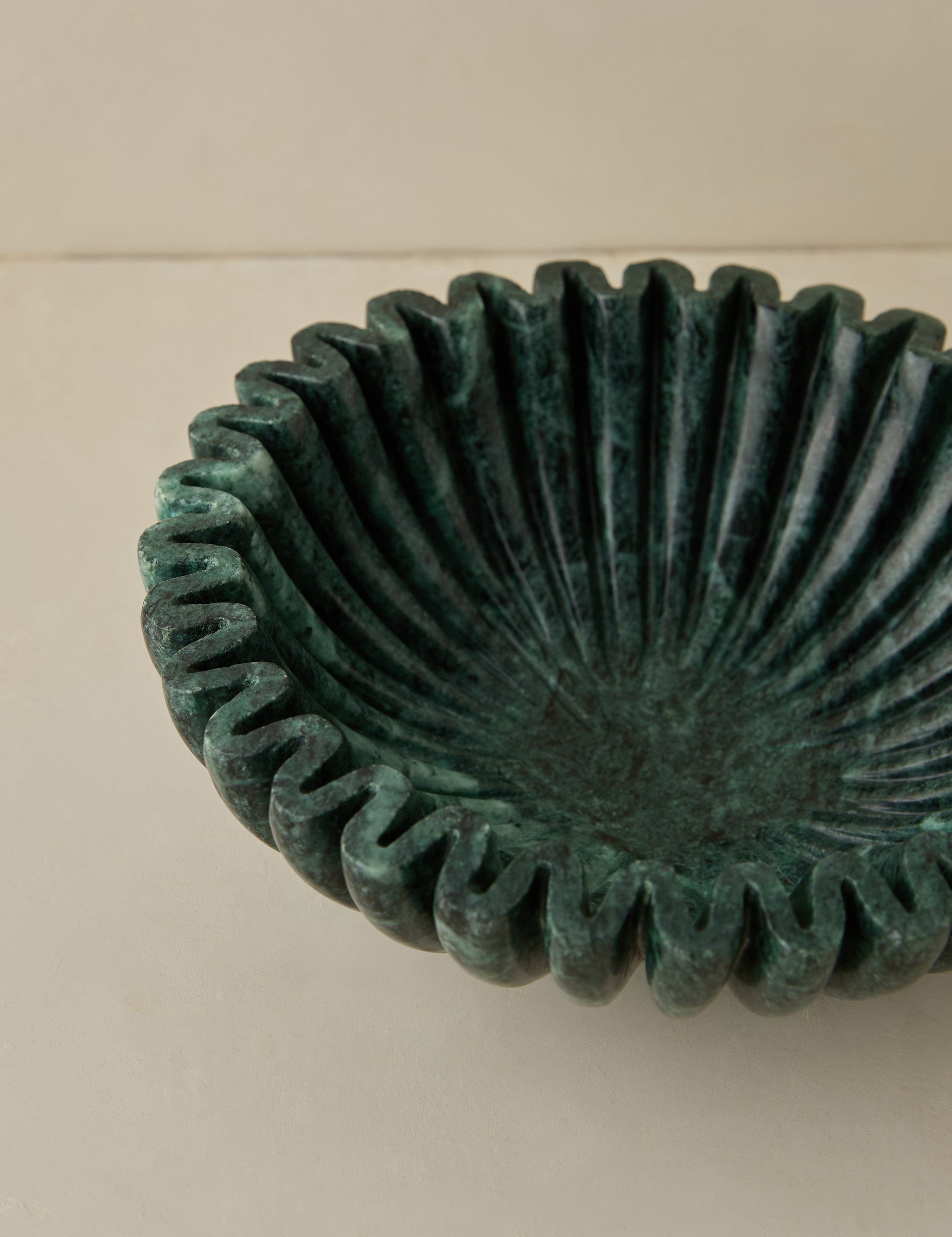 Anastasio Home Ruffle Bowl