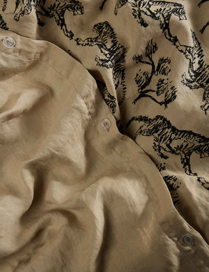 Close up view of the Tiger hemp fabric duvet cover