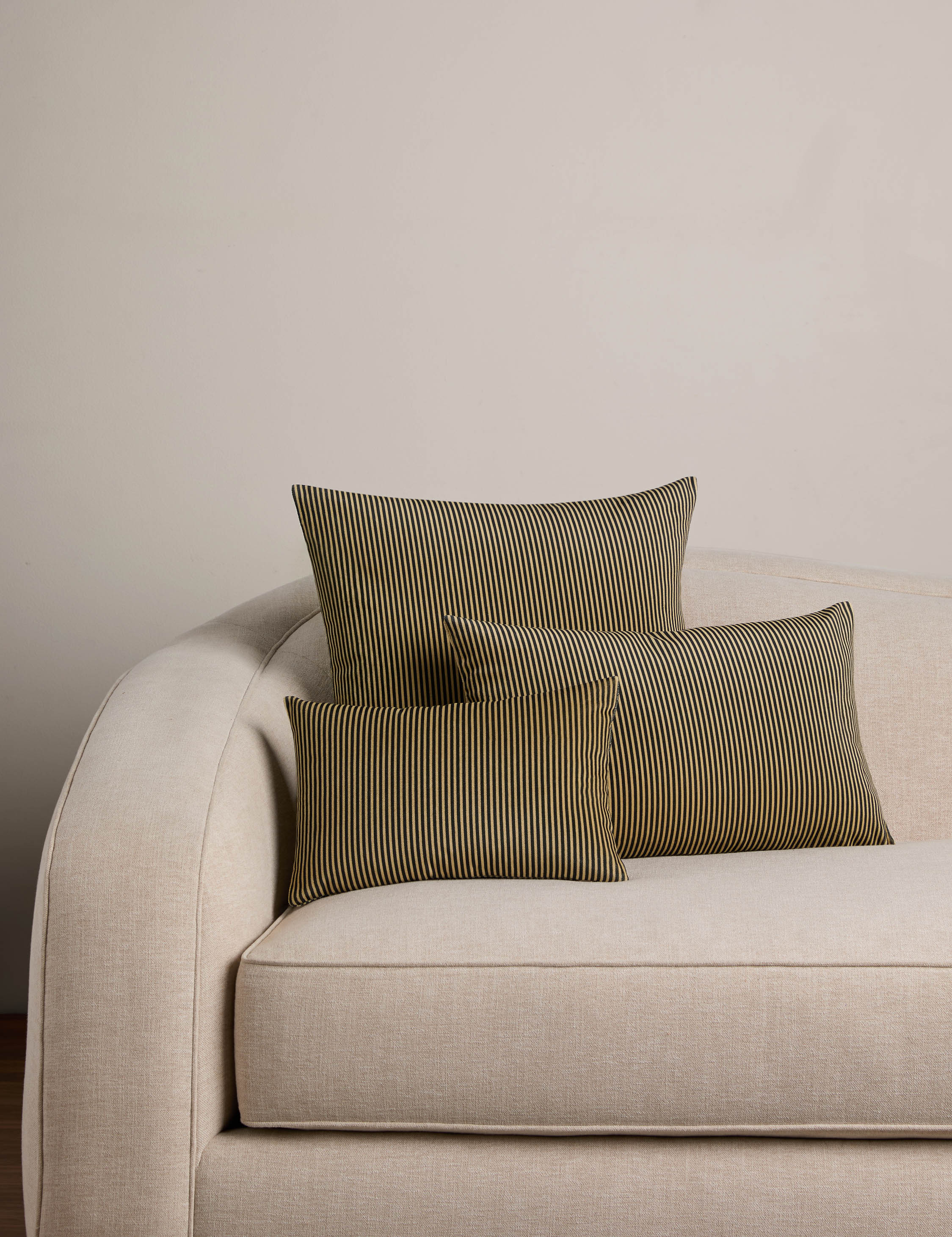 #color::black-and-sand #style::square #style::lumbar #style::mini-lumbar #fill-type::with-feather-down-insert #fill-type::pillow-cover-only