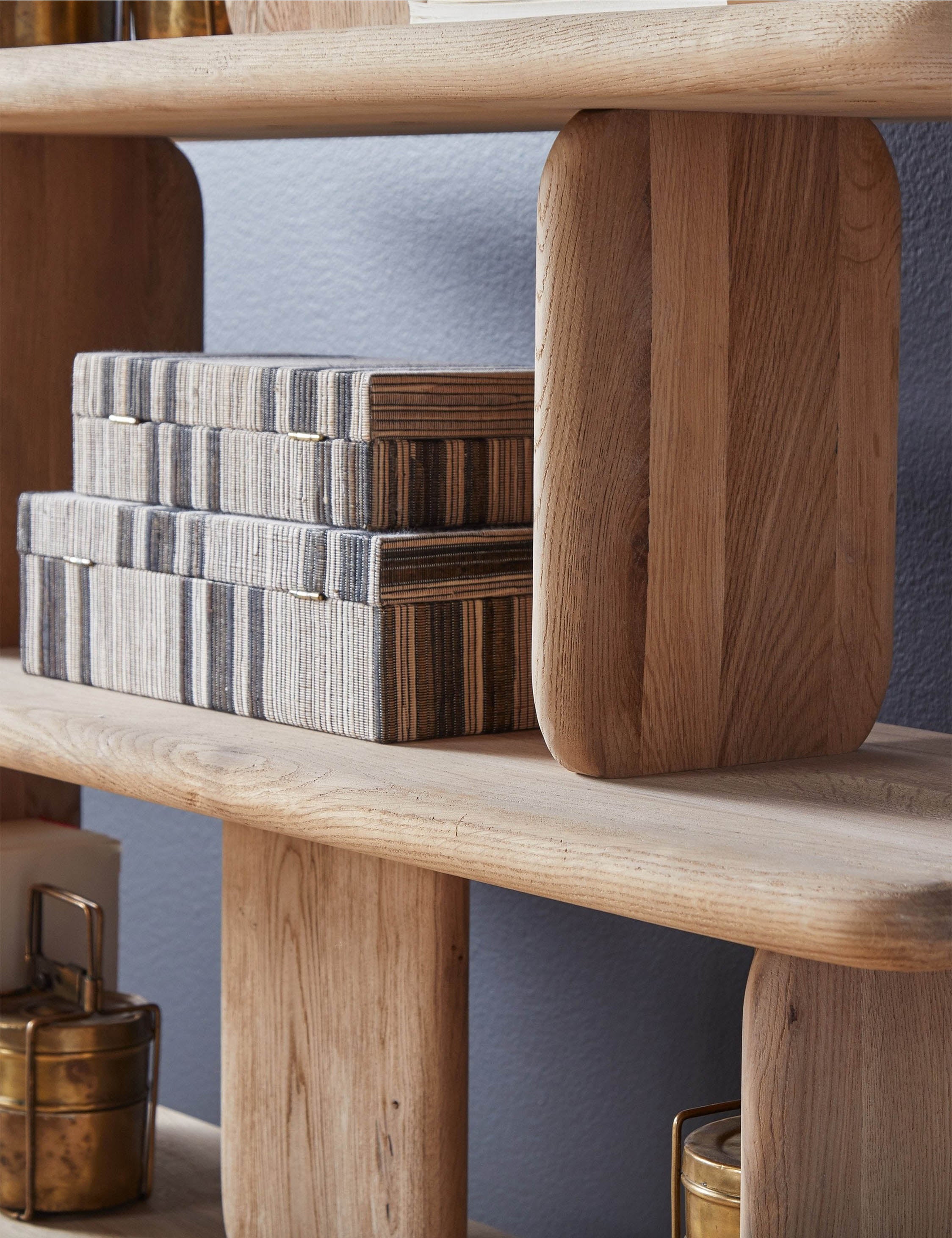 Lulu and Georgia Nera Bookcase - Thumbnail 5