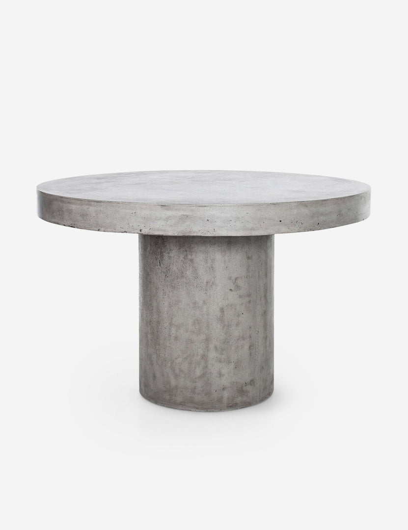 Stein Indoor / Outdoor Round Dining Table