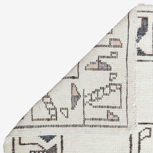 Zehra Hand-Knotted Wool Rug Swatch 18