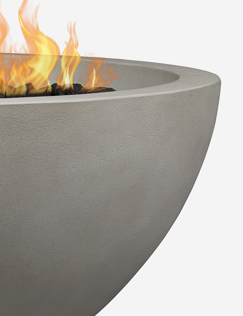 #color::shade #size::42- #configuration::natural-gas | Side of the Benno shade round fire bowl