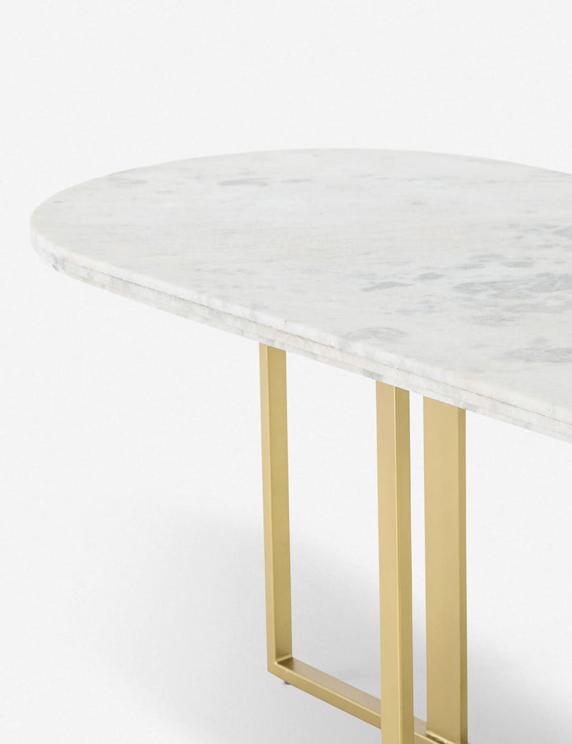 | Close up of the Kara oval dining table