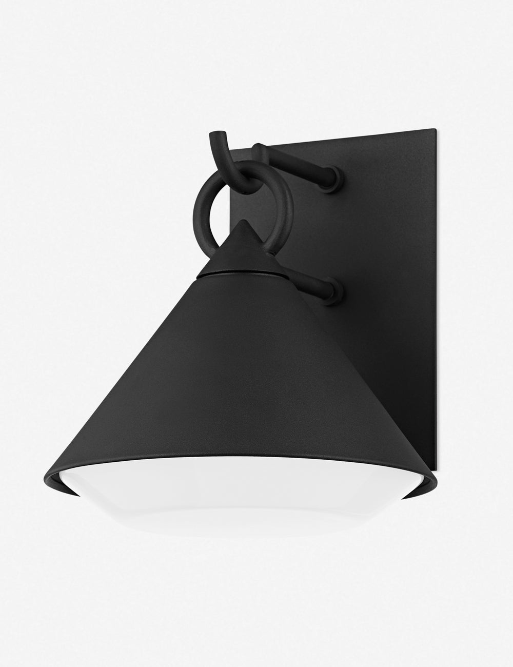 #color::black #size::small
