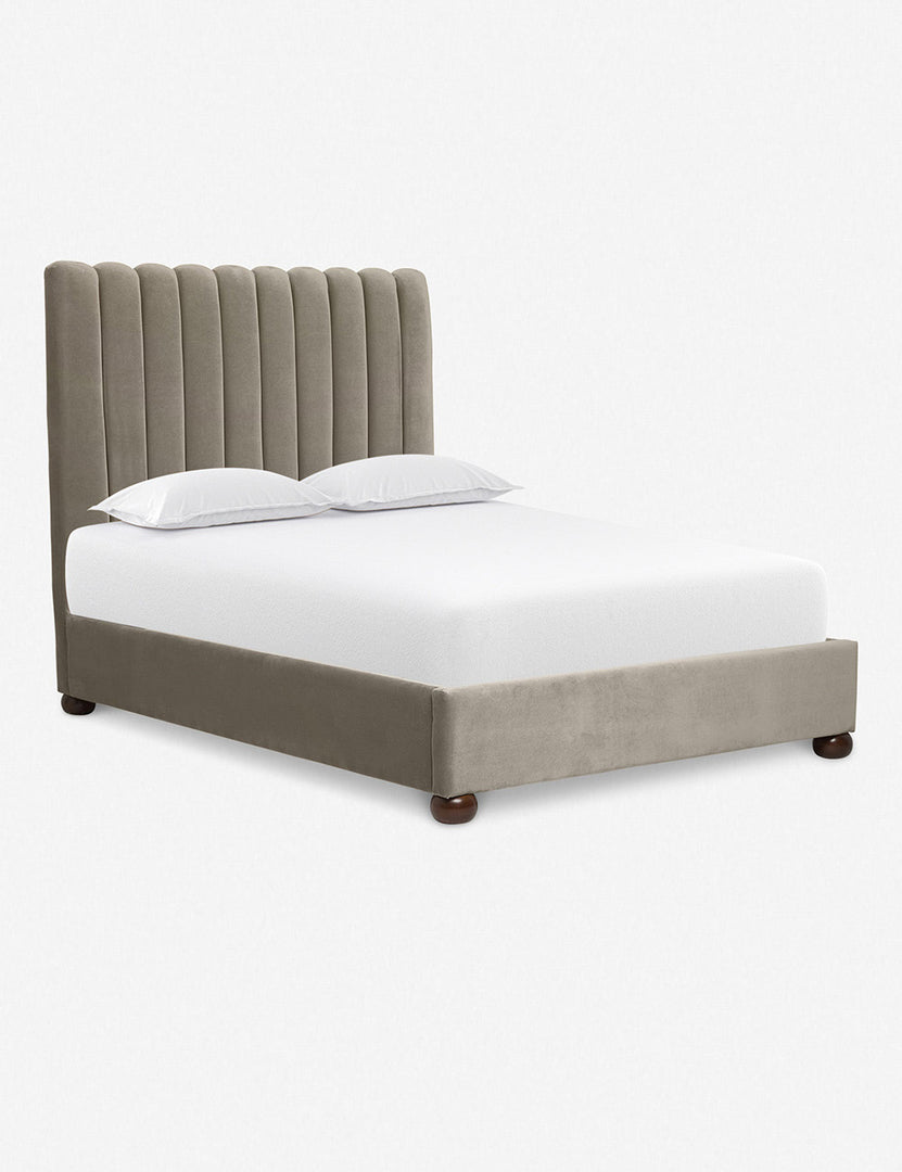 #size::queen #size::king #size::cal-king #color::oatmeal | Angled view of the Oatmeal Neutral Evelyn Platform Bed