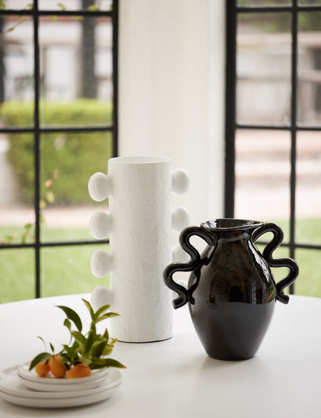 #color::white #size::large