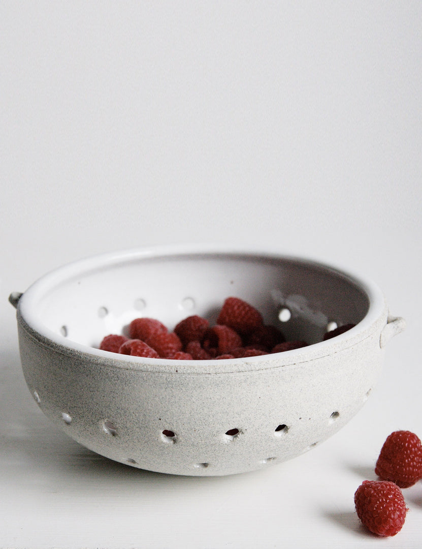 Berry Colander, Eggshell by Sheldon Ceramics