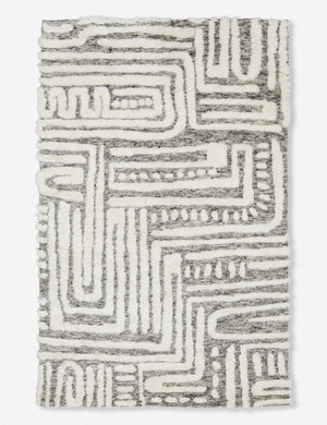 The six by nine feet size of the braeburn rug